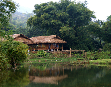 mai chau bungalow